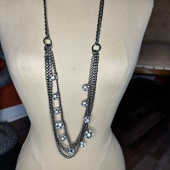 Black hematite and rhinestone necklace- Premier Designs Jewelry - Picture 5 of 5